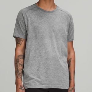 Lululemon metal vent tech shirt